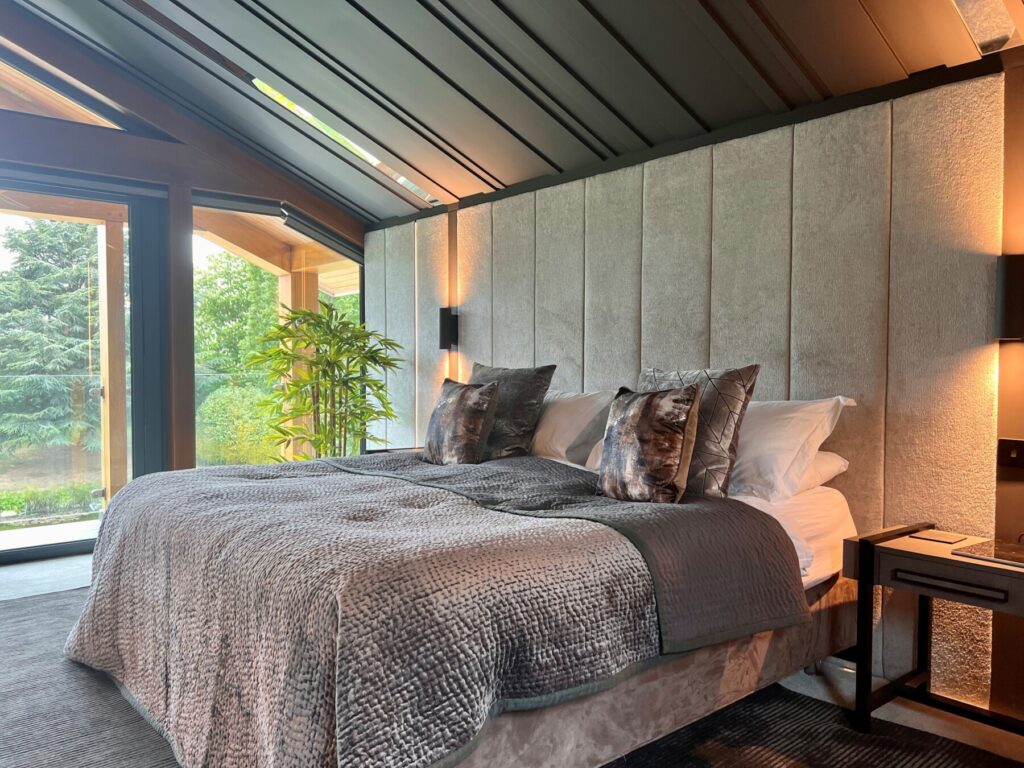 Bedroom, Normanton-on-the-Wolds